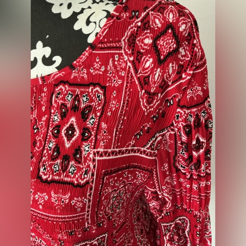 KEREN hart Red Paisley Blouse SzM - Picture 4 of 9